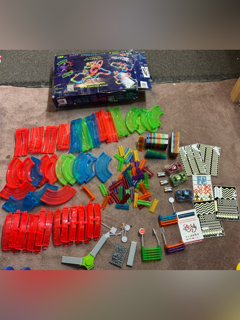 Kids Glow Track Racing Set - Multicolor